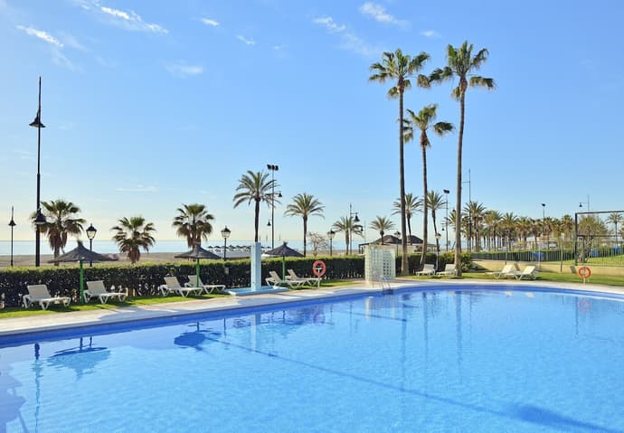 Sol Principe, Primary image