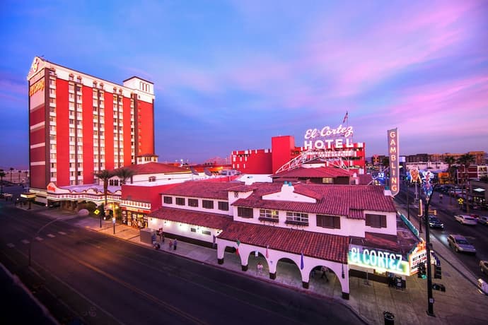 El Cortez Hotel and Casino - 21 and Over