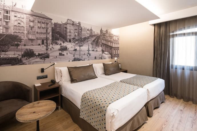 Catalonia Born, Primary image