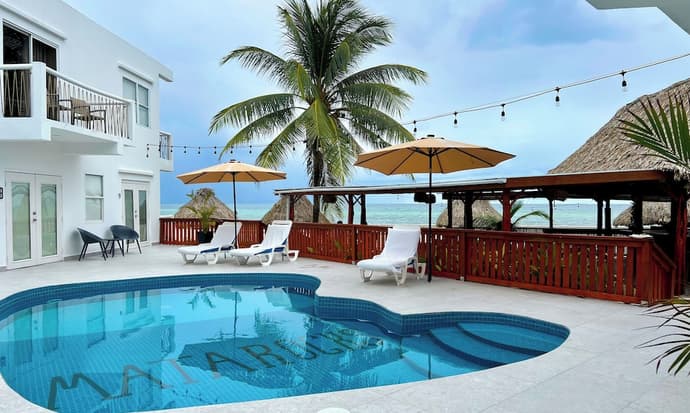 Mata Rocks Resort
