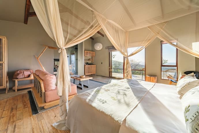Rhino Ridge Safari Lodge, Primary image