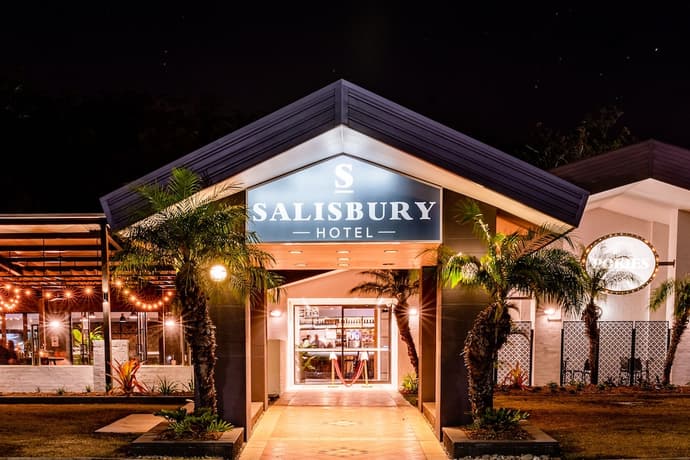 Salisbury Hotel, Primary image