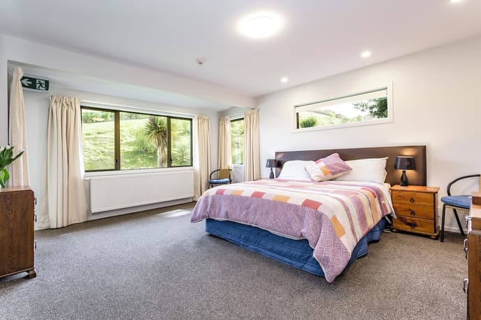 Hunters Moon, Primary image