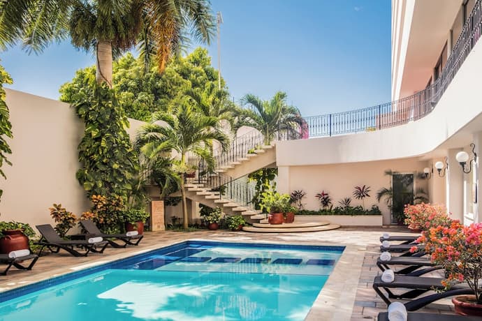 Gamma Mérida El Castellano, Primary image