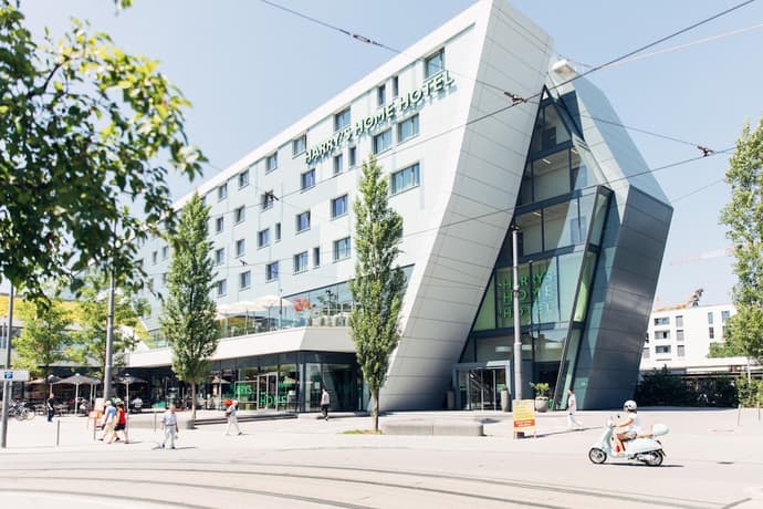 harry’s home München Moosach hotel & apartments