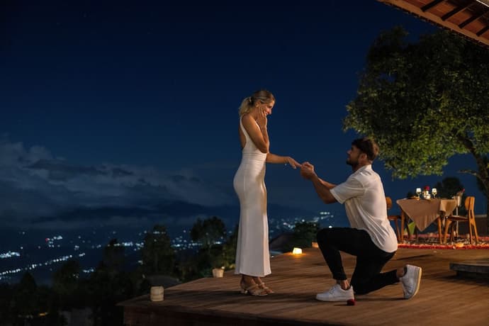 Munduk Tentrem, Primary image