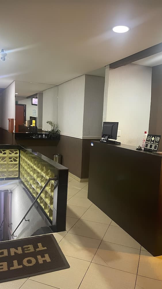 Hotel Tenda Brigadeiro, Reception