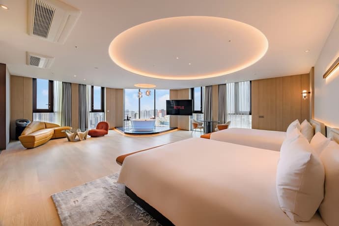 JeJu Bolton Hotel