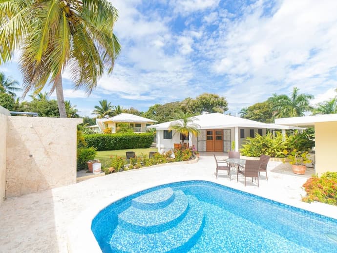 Casati Family House, Great Pool & Garden!