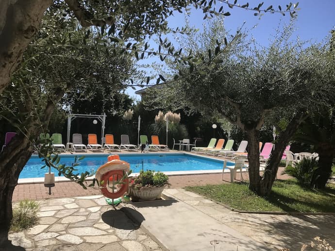 Le villette di Villa di Paola, Primary image