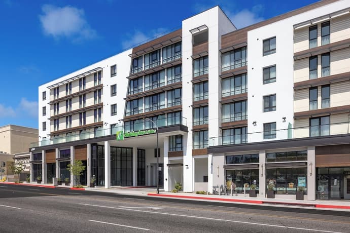 Holiday Inn & Suites Monterey Park Los Angeles by IHG