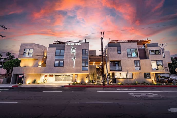 City24 Hotel Little Italy Mission Hills