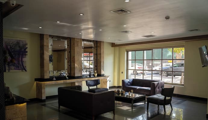 Hotel Infinity Park Santiago, Reception