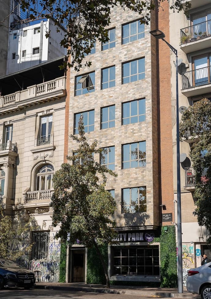 Hotel Infinity Park Santiago