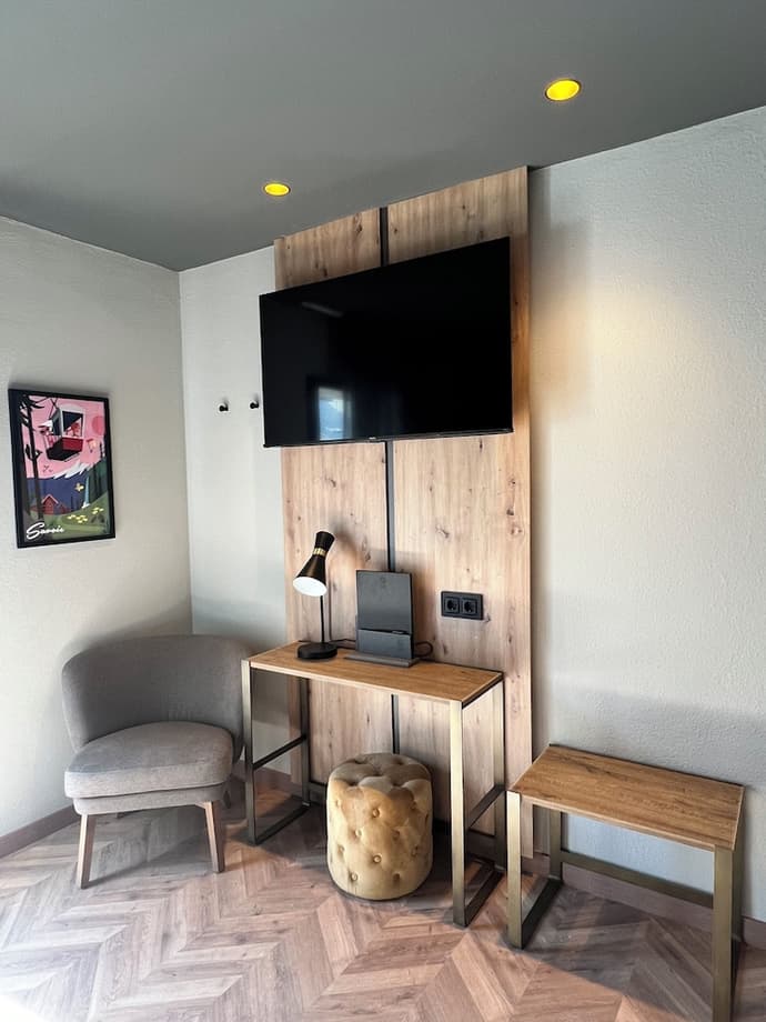 Hotel Yomo Petit Paris, Room