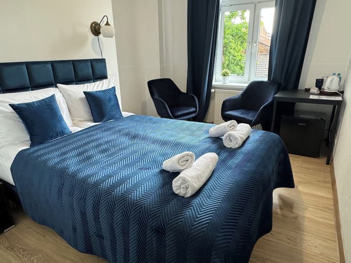 Iris Aparthotel