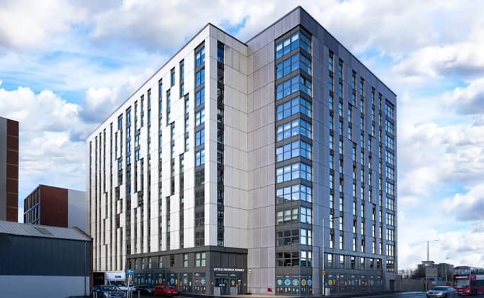 Student Only Little Patrick Street, Primary image