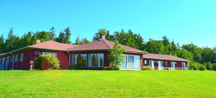 Baddeck Inn, Primary image