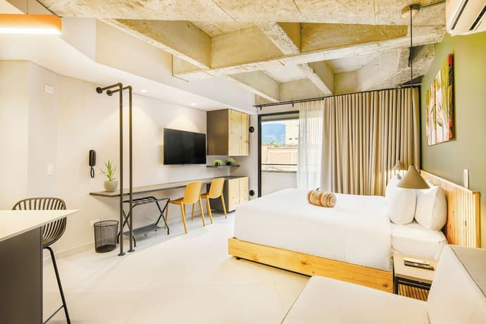 Firenze Lofts, Primary image