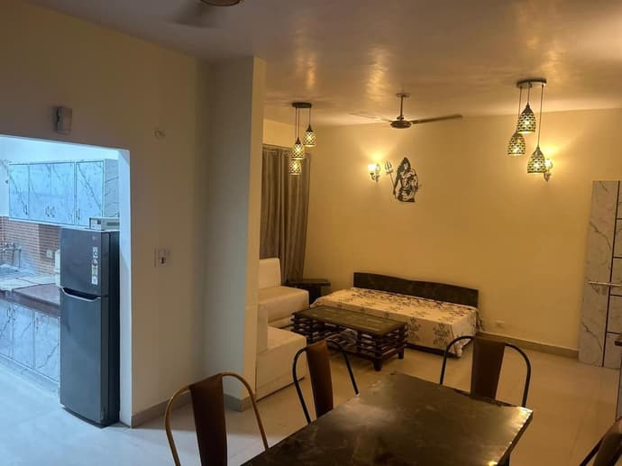 Highriseviews/familyfriendly/neartajmahal