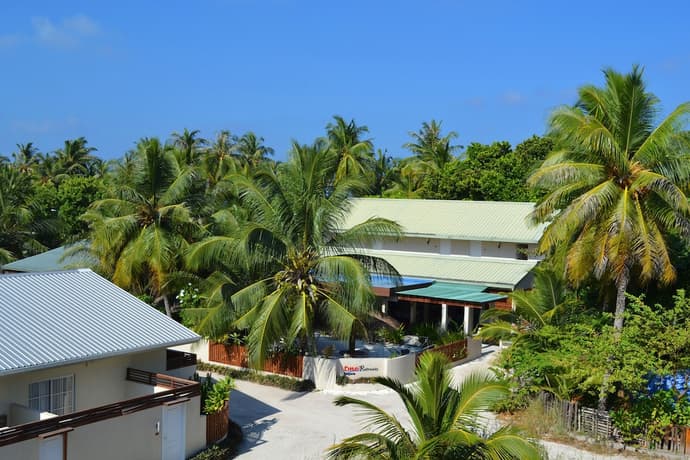 TME Retreats Dhigurah