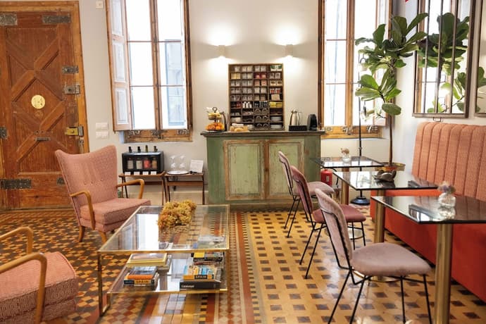 We Boutique Hotel