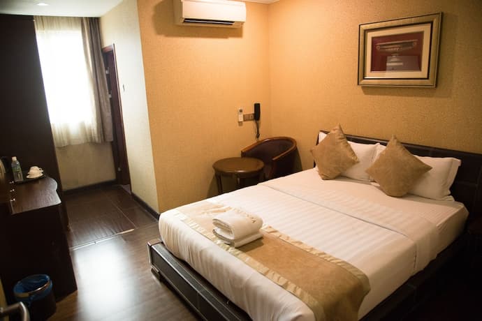 Valenza Hotel & Cafe, Primary image