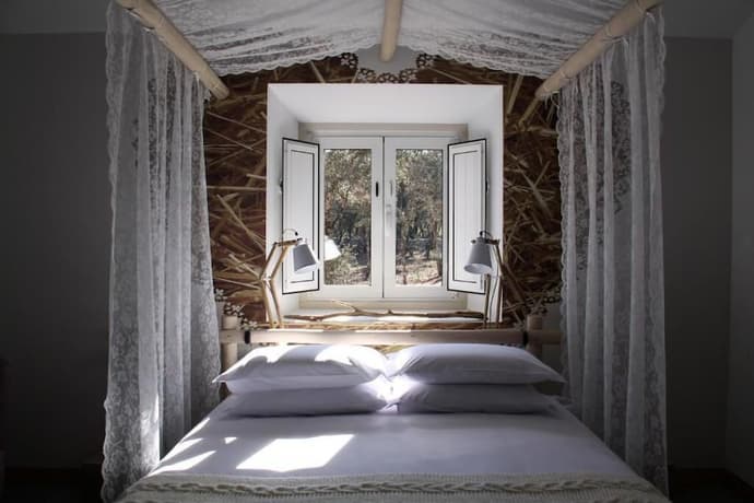 Luz Charming Houses, Primary image