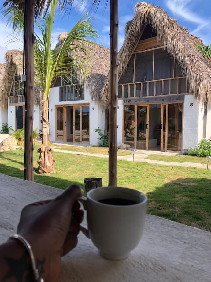 Blue beach Eco-hotel by Sanfabini