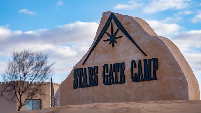 Stars Gate Camp, Primary image