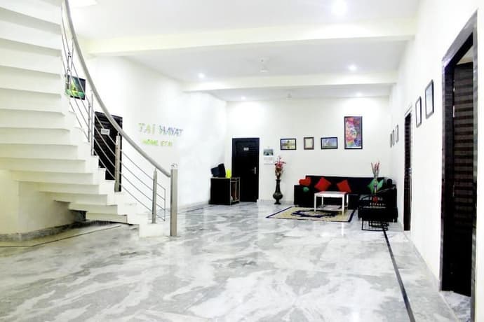 Taj Castle Homestay