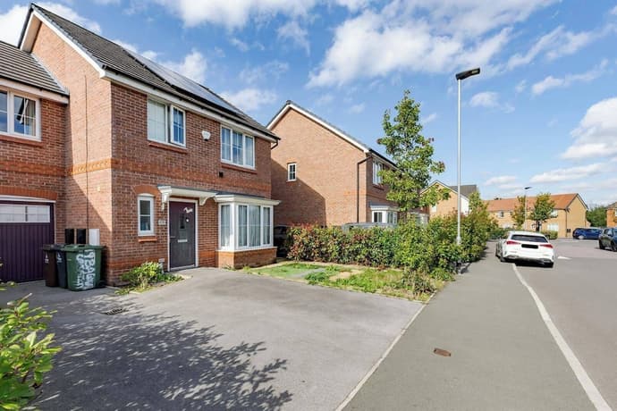 Sunset View Retreat in Wednesbury