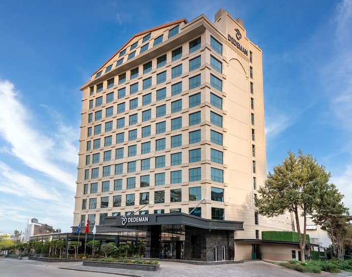 Dedeman Adana, Primary image