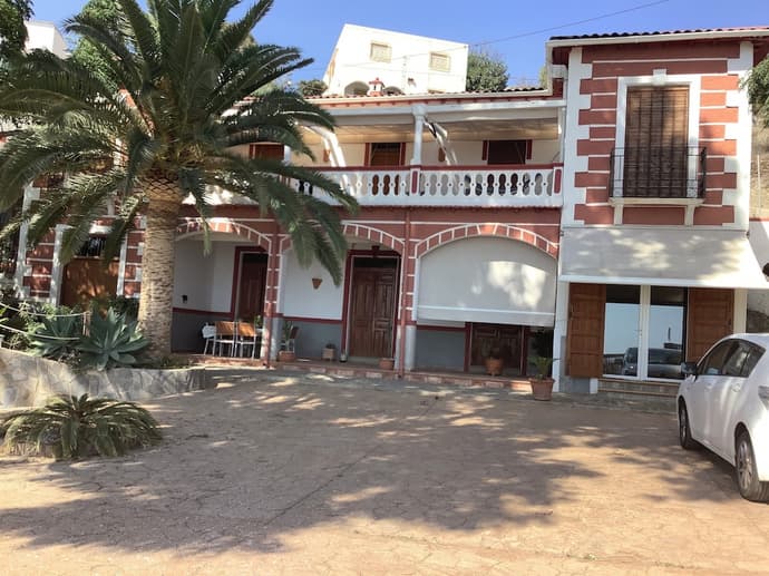 CORTIJO DE LA FUENTE