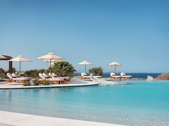 Vione Paros Hotel
