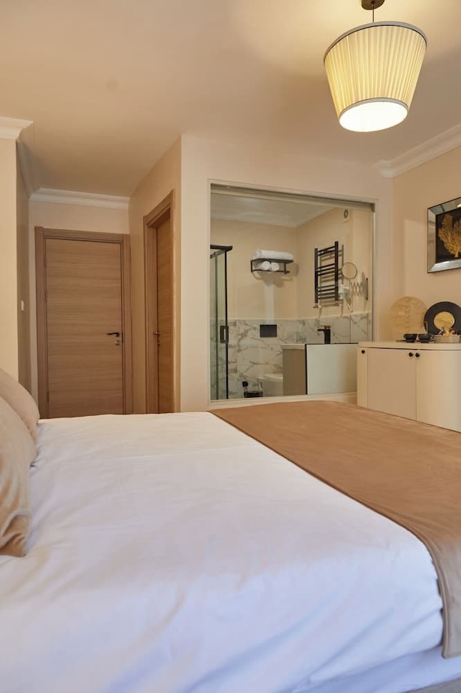 Kaira Hotel & Aparts