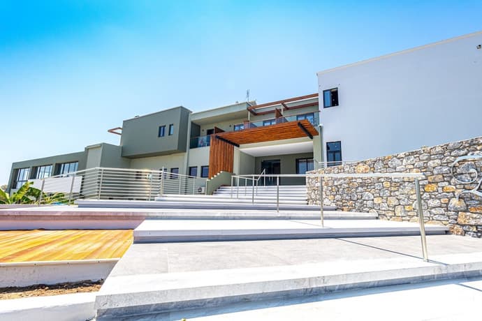 Gennadi Seaside Resort