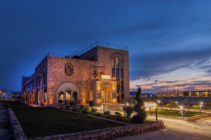 Kapadokya ByHan Otel