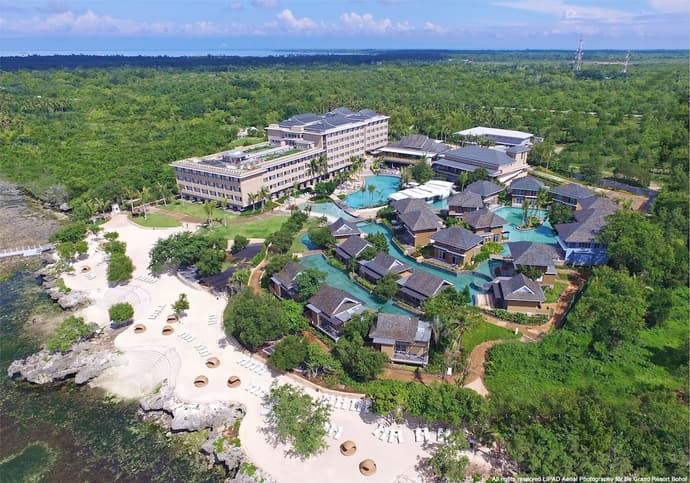 BE Grand Resort Bohol, Primary image