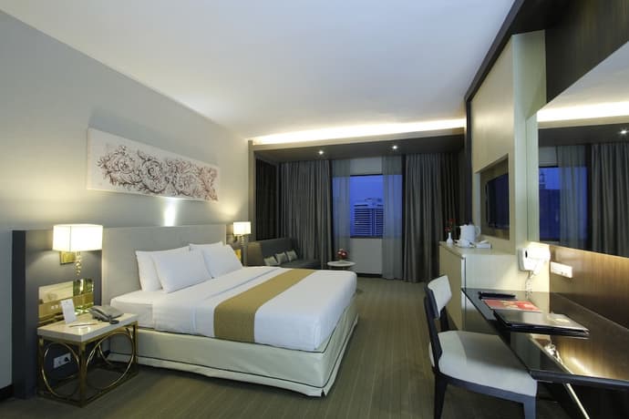 Royal Benja Hotel - Big Room Family-Friendly