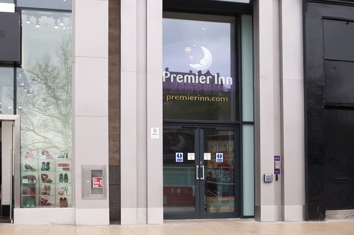 Premier Inn Edinburgh - Princes Street, Primary image