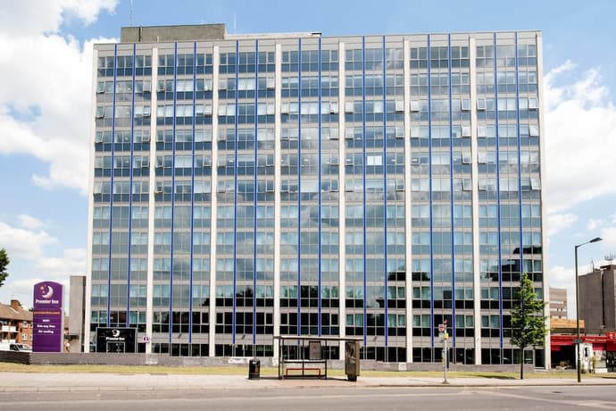Premier Inn London Hendon - The Hyde