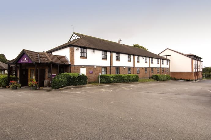 Premier Inn Wirral - Heswall