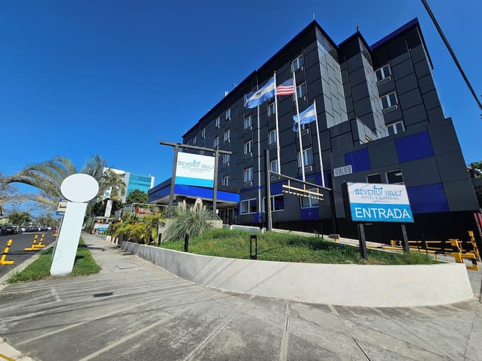 Beverly Hills: Hotel & Business
