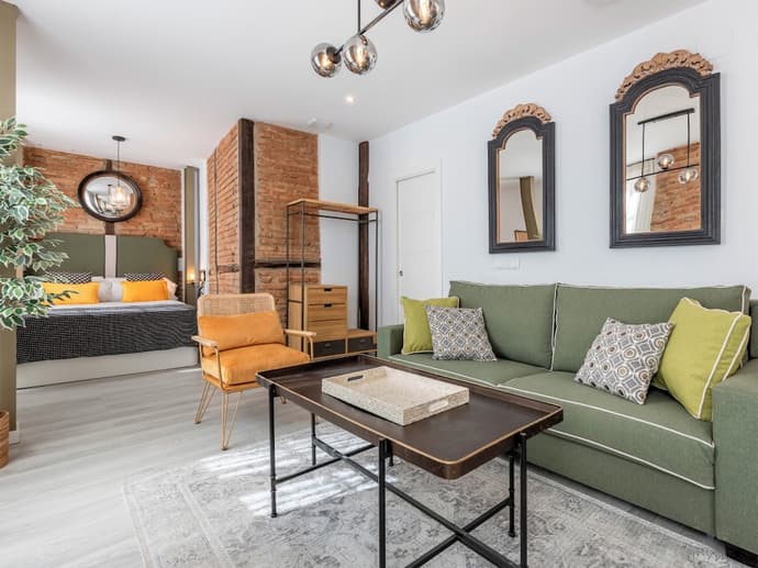 Apartamentos Puerta Elvira Suites 3000