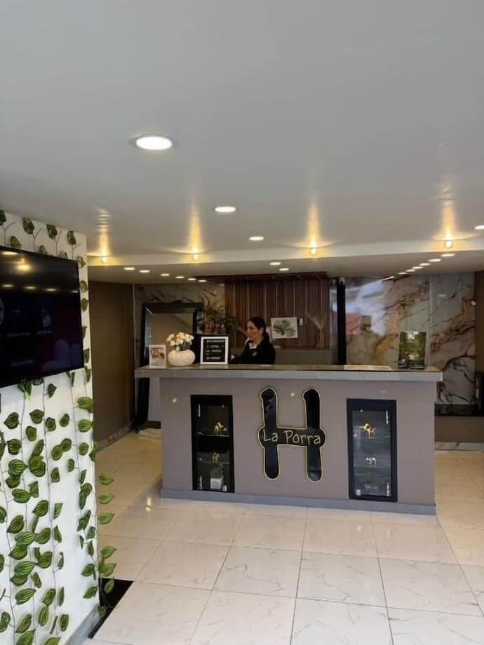 hotel la porra