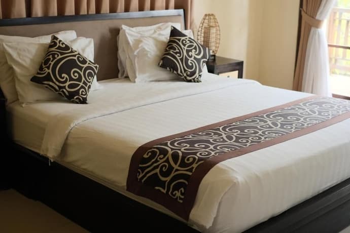 Gatra Ubud Inn