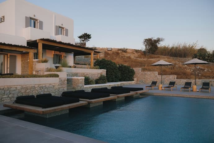 Evi Suites & Villas, Primary image