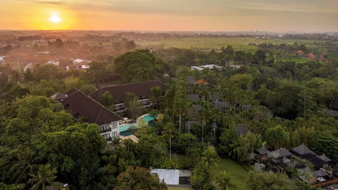 Sanctoo Suites and Villas