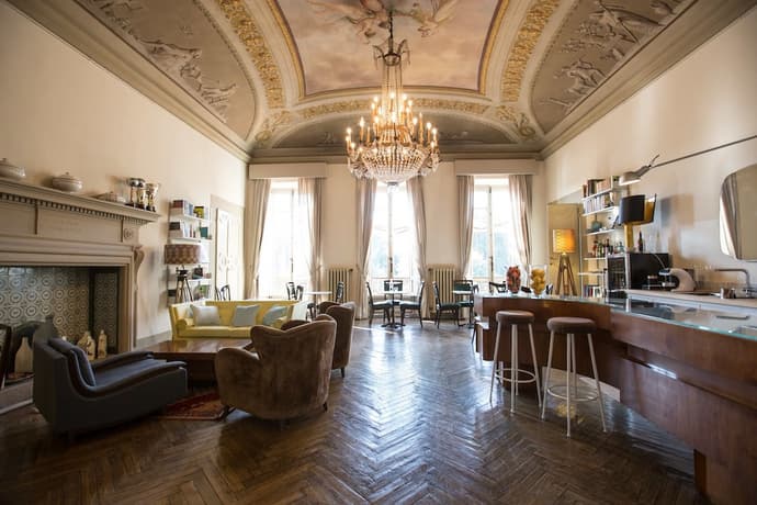 AdAstra Suites